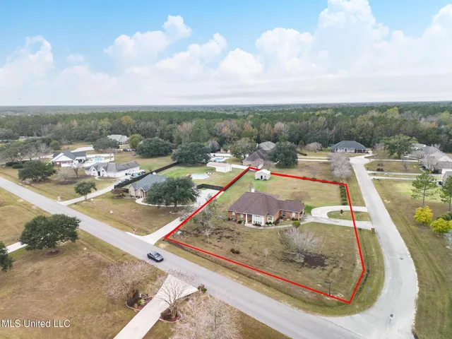 $360,000 | 3 Laurel Grove Drive, Carriere, MS 39426