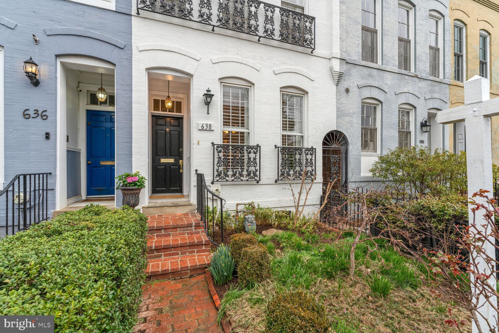 638 E Street Southeast Washington, DC 20003 - Photo 25 of 28 Front Garden