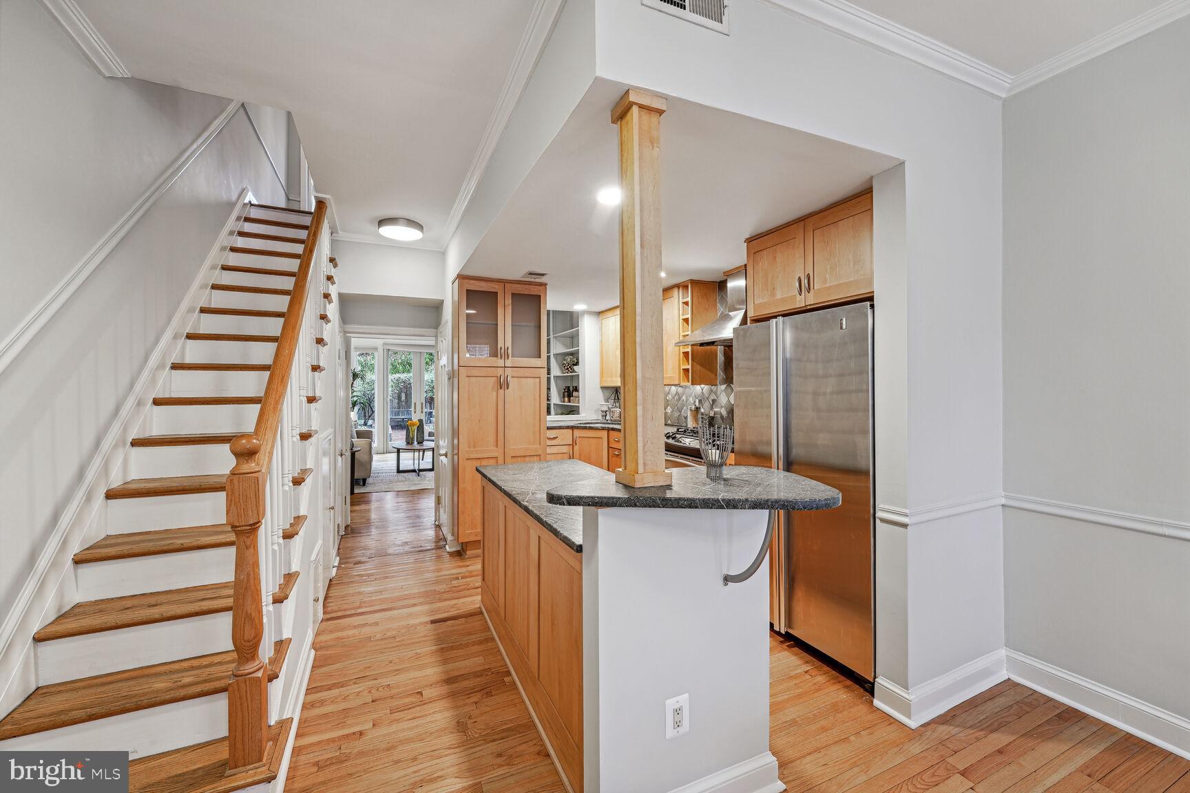 638 E Street Southeast Washington, DC 20003 - Photo 7 of 28 Central Kitchen
