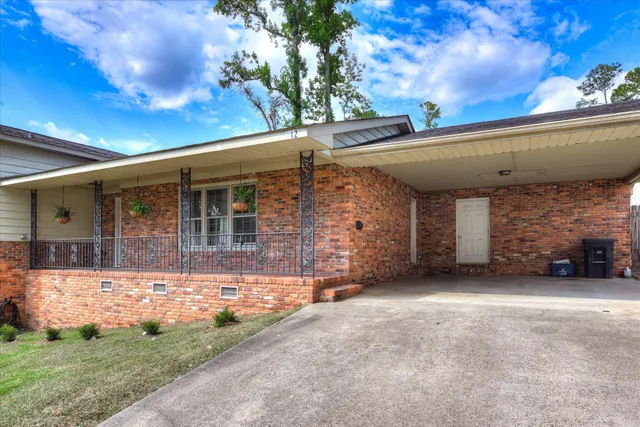 $319,900 | 812 Hammond Drive, North Augusta, SC 29841