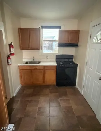 $2,500 | 126 Duer Street, North Plainfield, NJ 07060