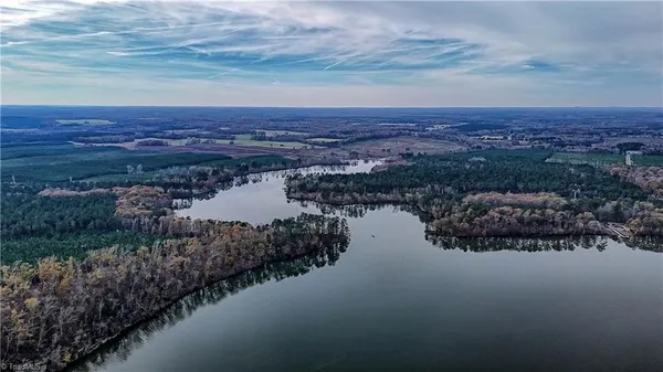 $13,094,850 | 4 River Road, Richfield, NC 28137