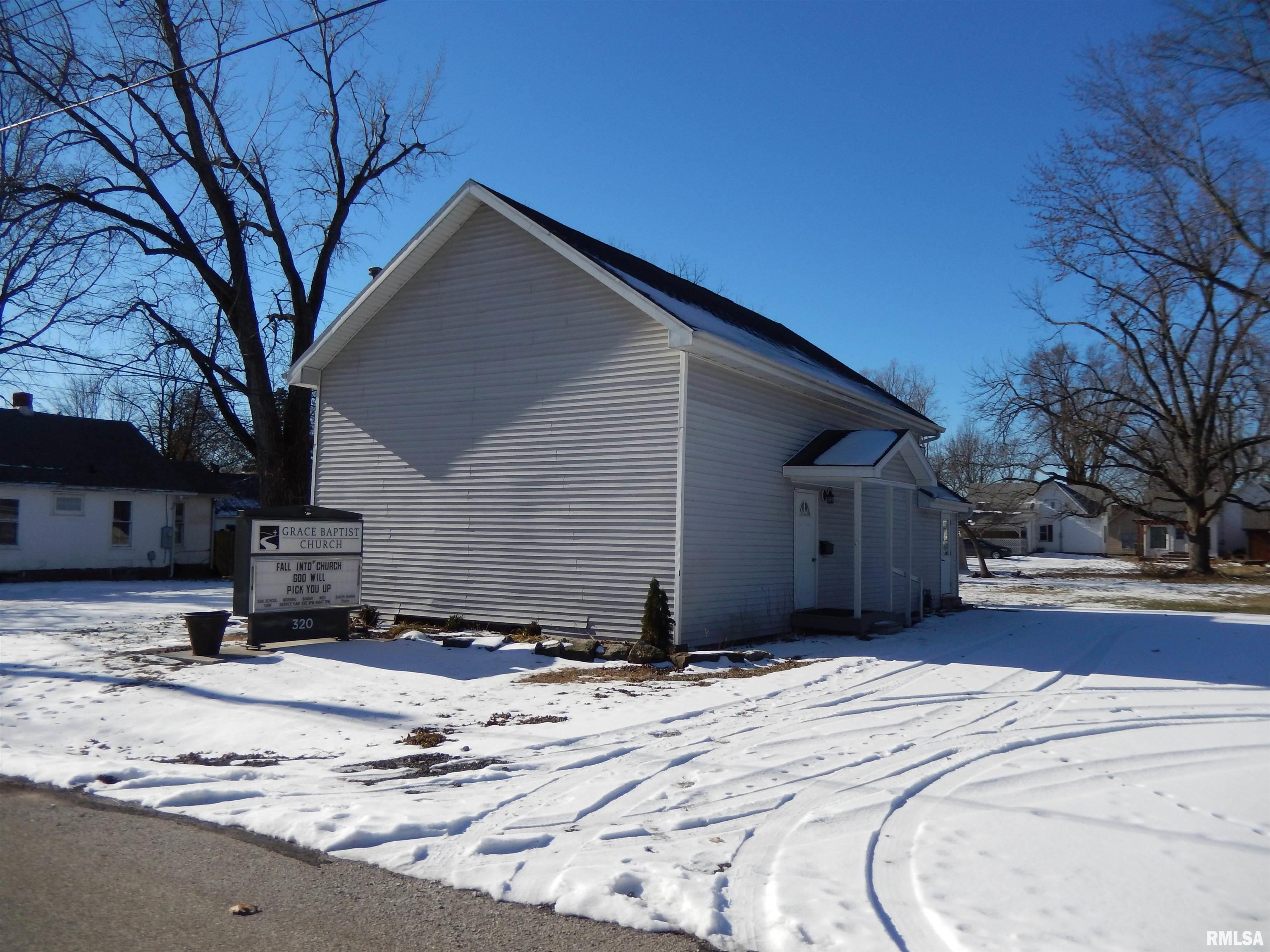 320 North Mechanic Street Macomb, IL 61455 - Photo 11 of 30