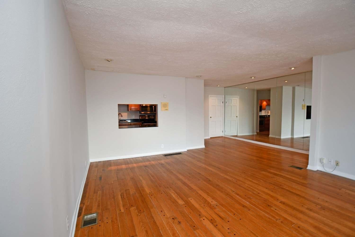 517 Boal Street Cincinnati, OH 45202 - Photo 12 of 30