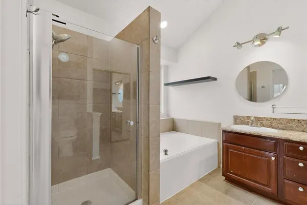 $2,300 | 2522 Crosslands Drive, Garland, TX 75040