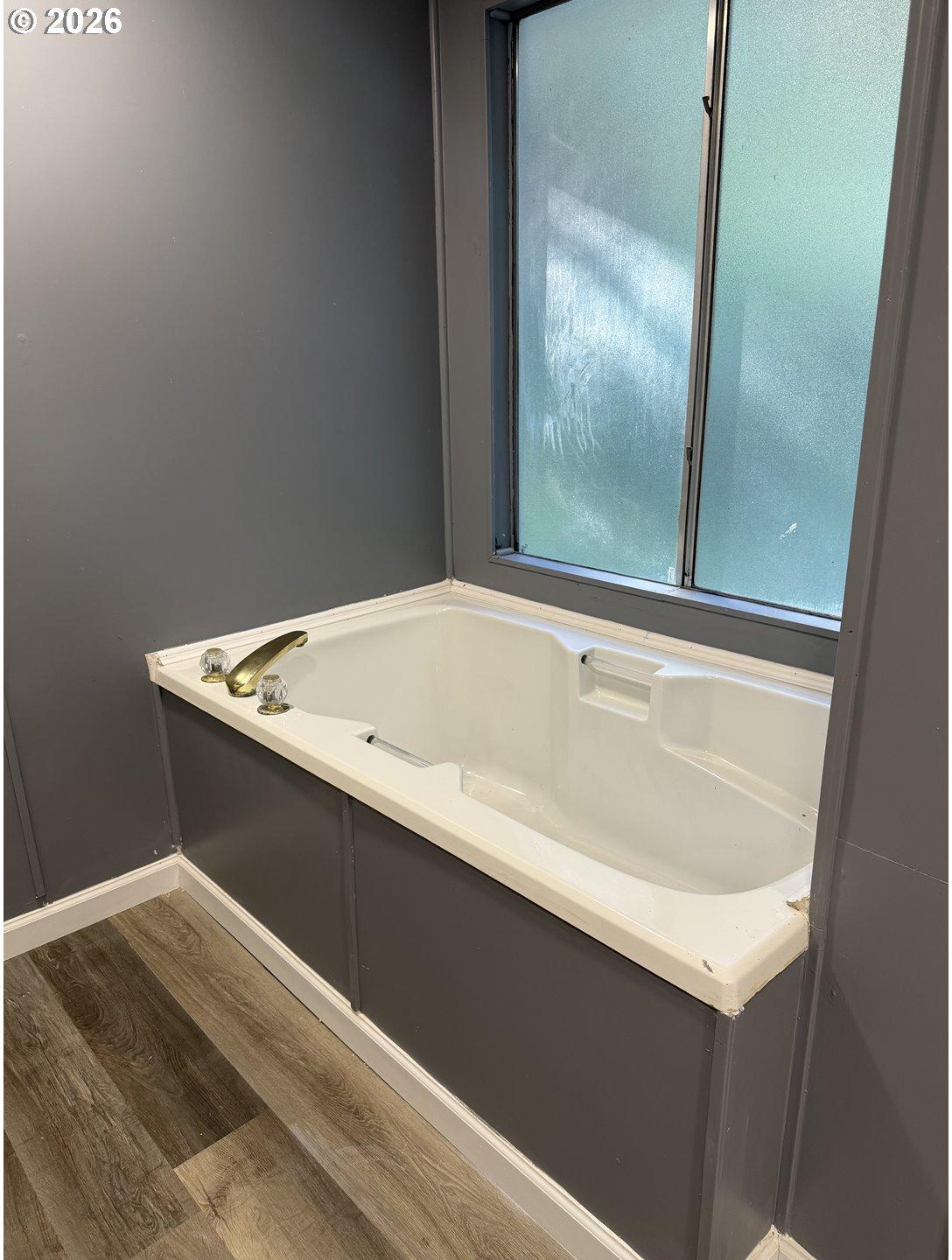1105 Riverside Drive, Unit 3 Vernonia, OR 97064 - Photo 17 of 19 Bathroom, Attached