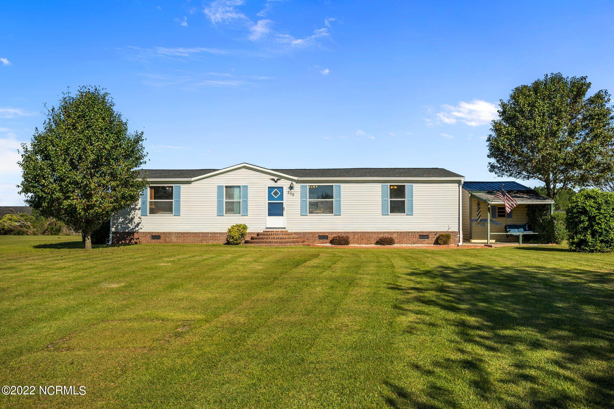 259 Francktown Road Richlands, NC 28574 - Photo 2 of 45 6-web-or-mls-DSC03334