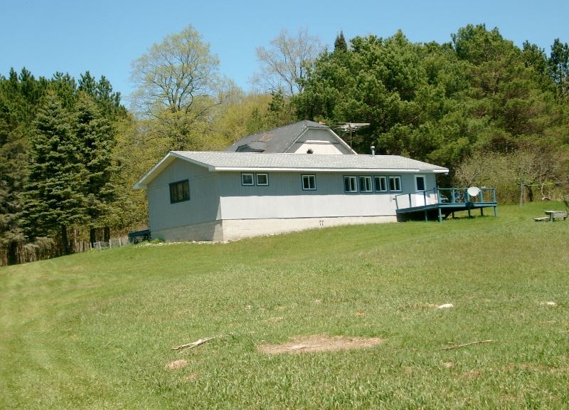 335 West Sharon Road Southeast Fife Lake, MI 49633 - Photo 55 of 99 1874973-54.JPG