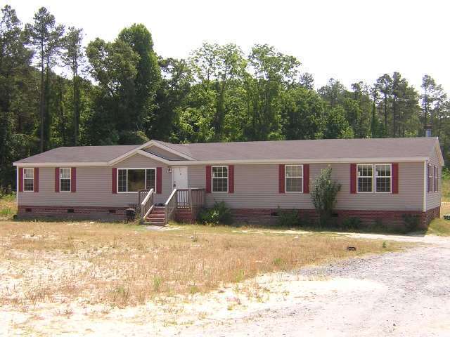 690 McNeil Road Southern Pines, NC 28387 - Photo 1 of 6 Primary Photo