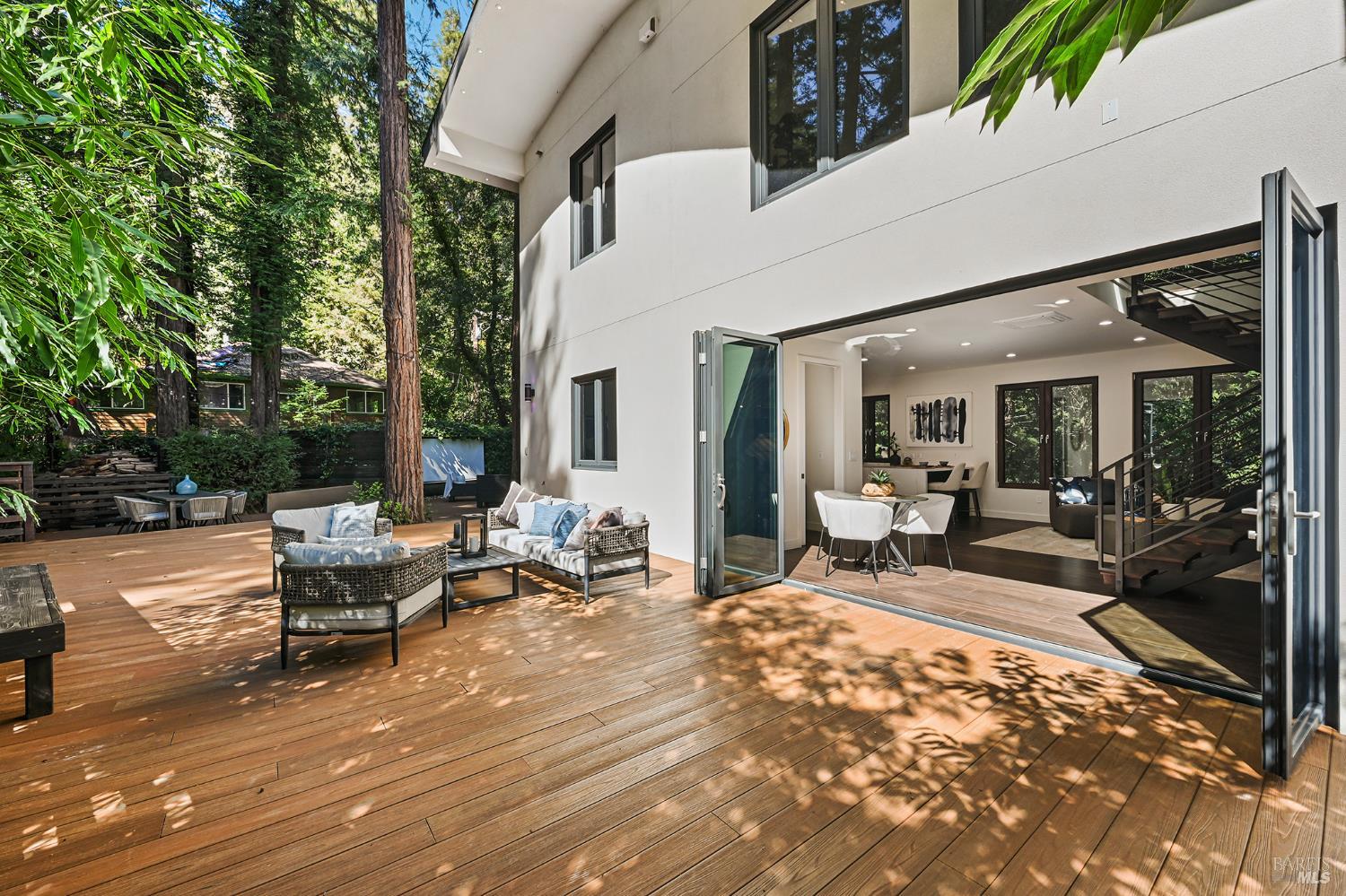 14685 Willow Road Guerneville, CA 95446 - Photo 2 of 84