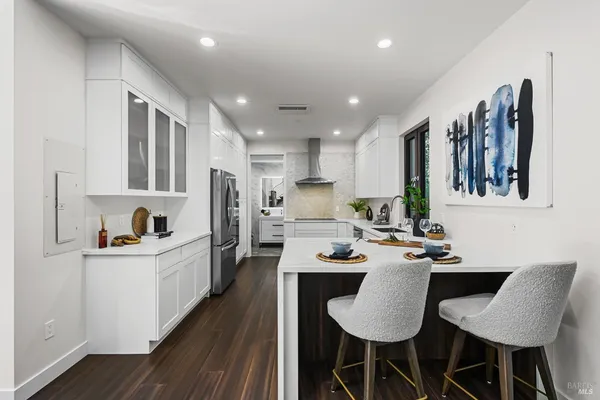 $1,650,000 | 14685 Willow Road, Guerneville, CA 95446