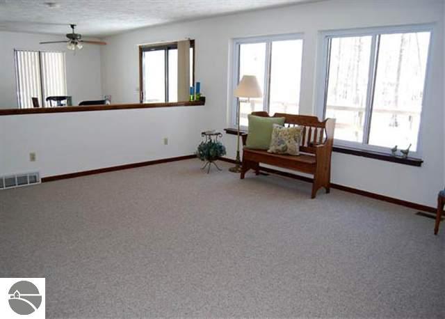 3565 Manchester Road Traverse City, MI 49686 - Photo 2 of 25 1723514-1.JPG