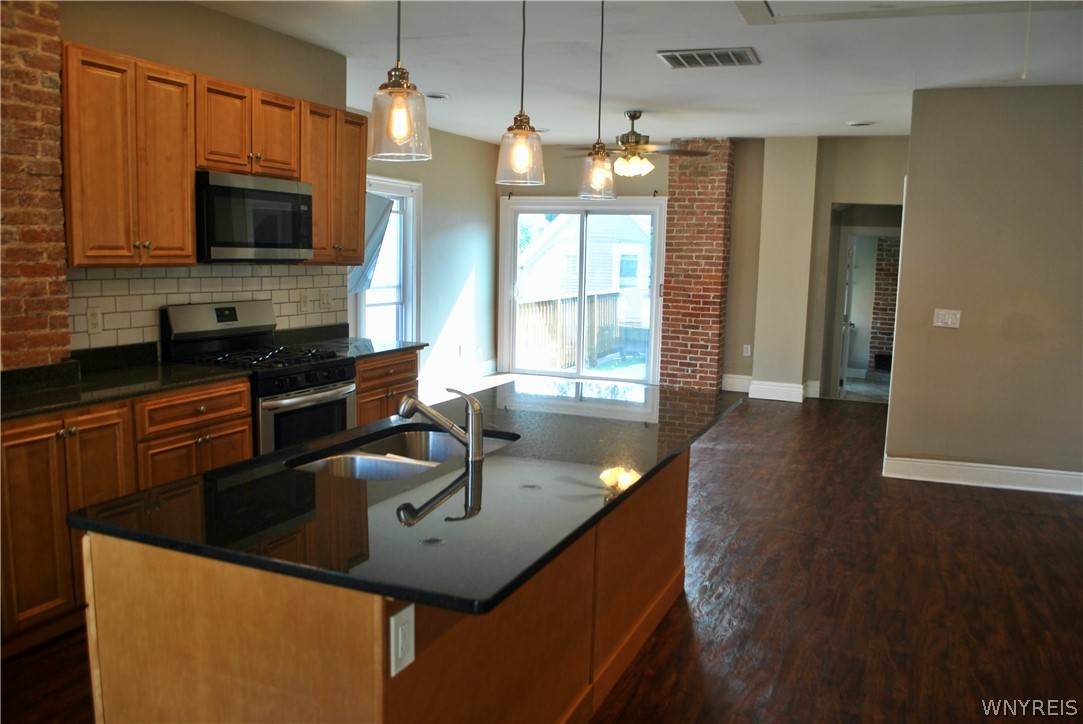 124 Normal Avenue, Unit 2 Buffalo, NY 14213 - Photo 3 of 14
