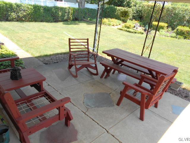2838 Ivanhoe Road Bethlehem, PA 18017 - Photo 5 of 35 Gallery Image 5