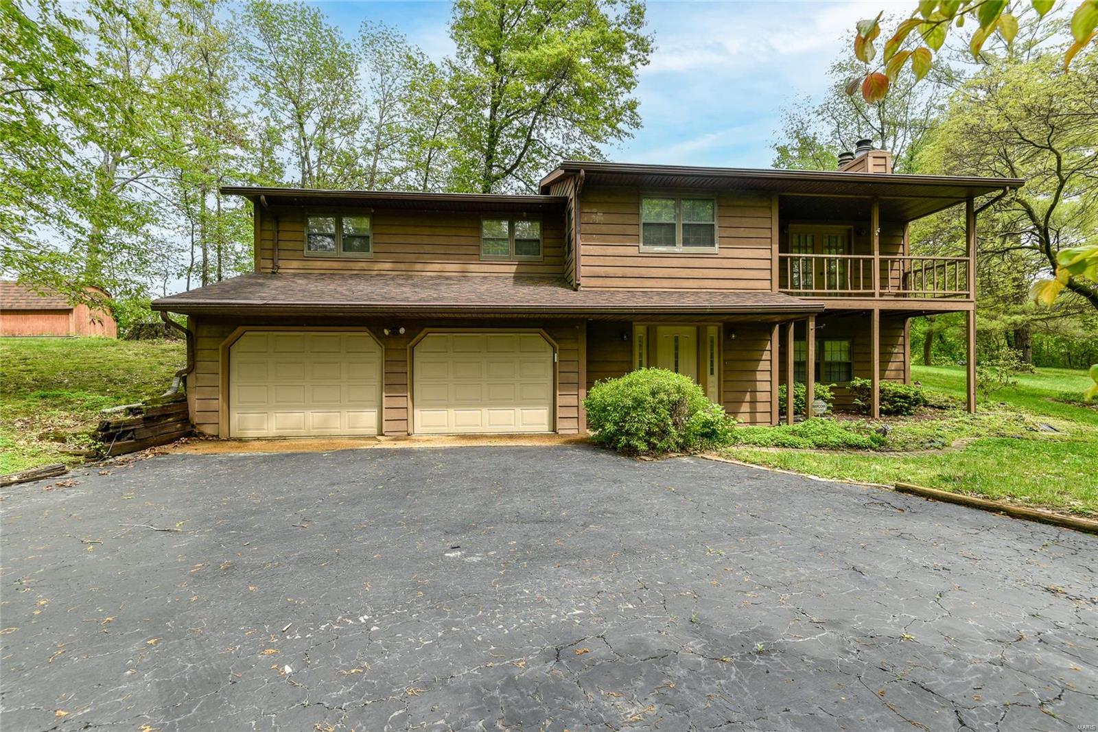546 South Mulberry Road Collinsville, IL 62234 - Photo 1 of 42 Gallery Image 1