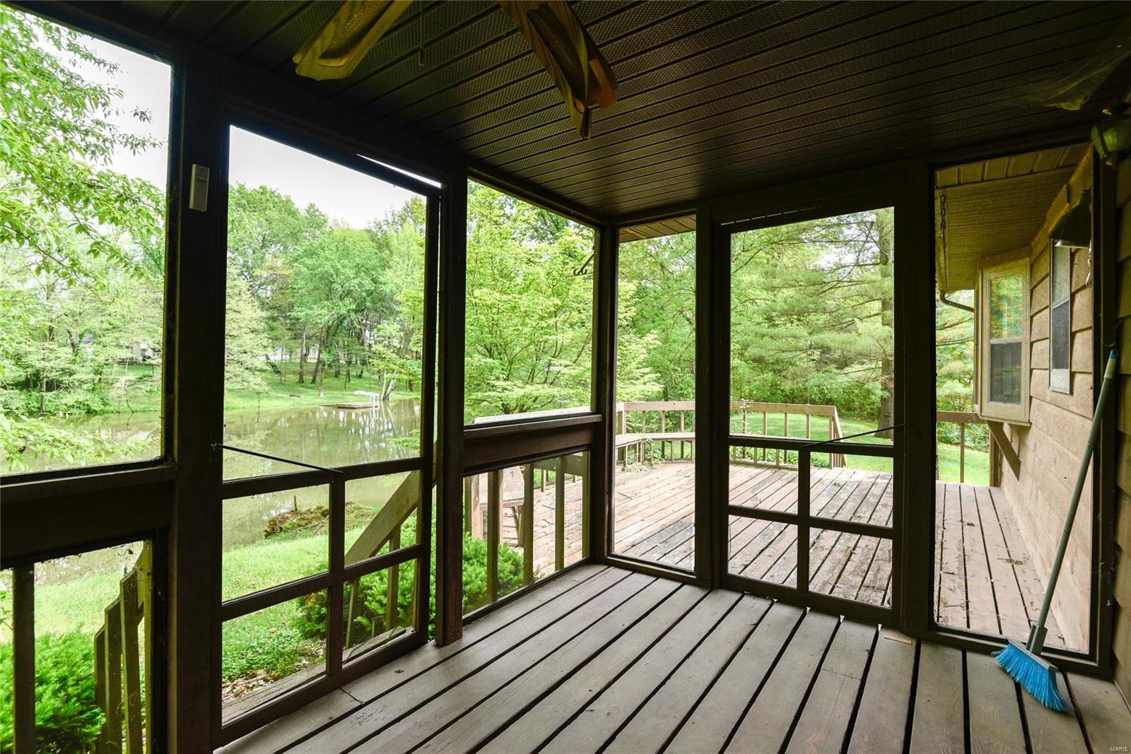 546 South Mulberry Road Collinsville, IL 62234 - Photo 18 of 42 Gallery Image 18