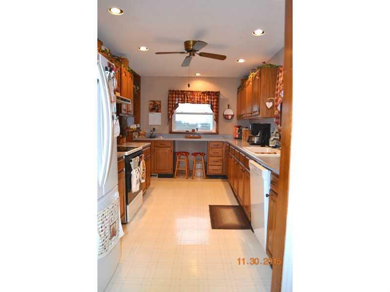 3096 Old Springfield Road Springfield, OH 45502 - Photo 5 of 25