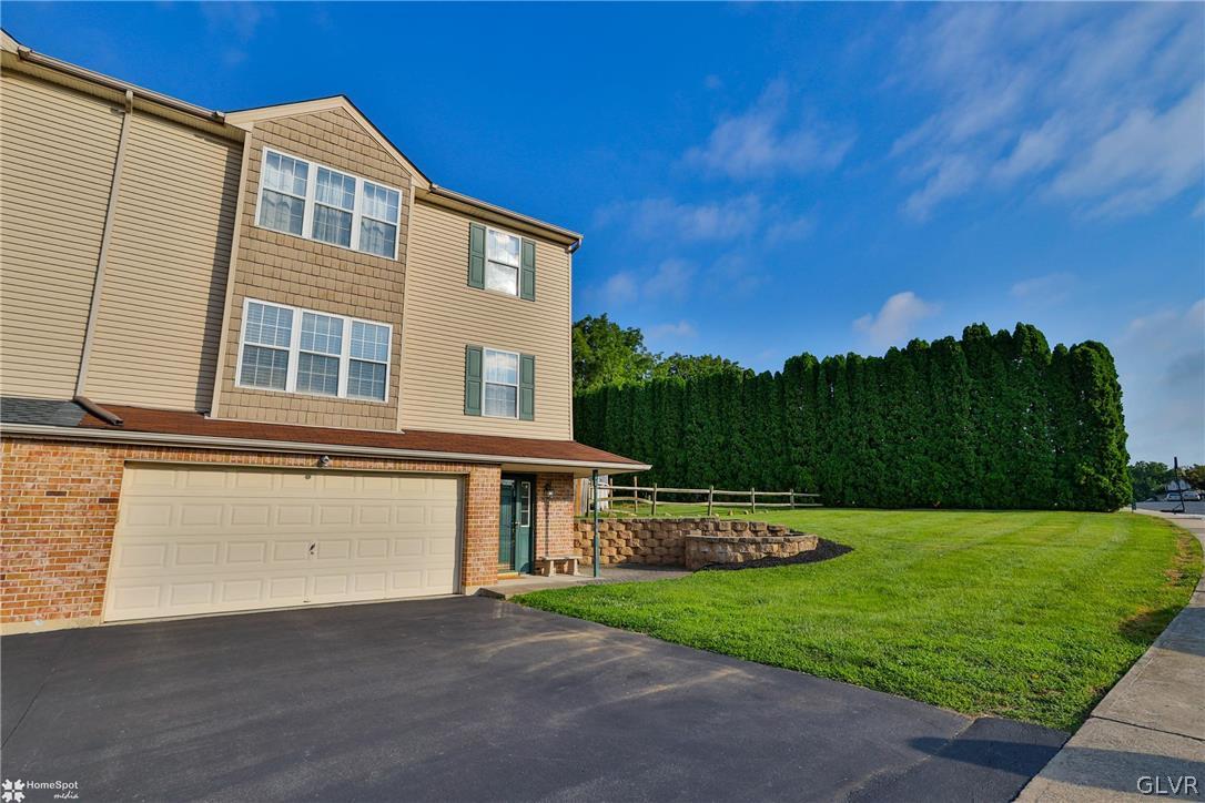 1120 Old Gate Road Northampton, PA 18067 - Photo 1 of 34 Gallery Image 1