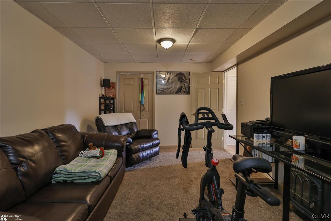 1120 Old Gate Road Northampton, PA 18067 - Photo 9 of 34 Gallery Image 9