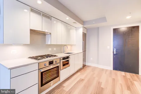 $2,700 | 1311 13th Street Northwest, Unit 103, Washington, DC 20005