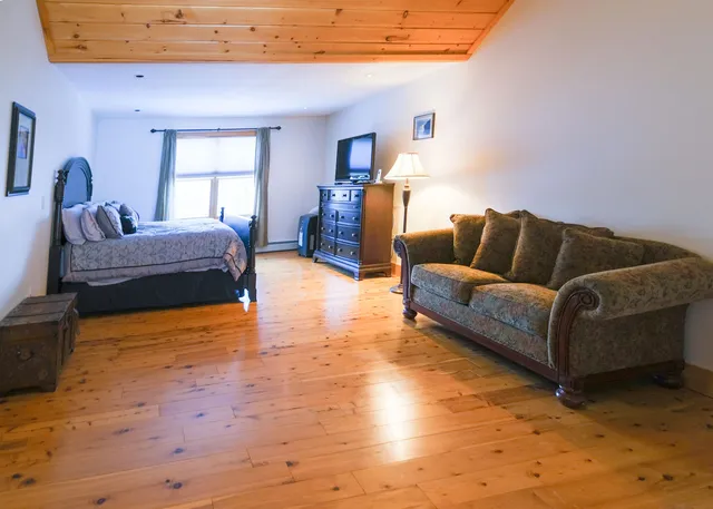 $950,000 | 114 Mountain View Drive, Ludlow, VT 05149