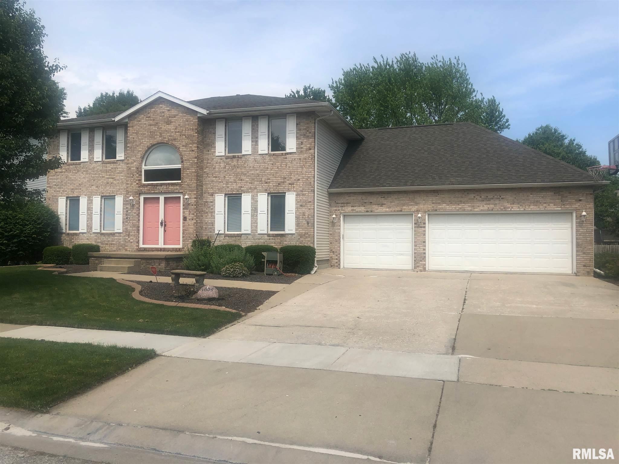 1604 Hunter Ridge Drive Springfield, IL 62704 - Photo 2 of 47 Gallery Image 2