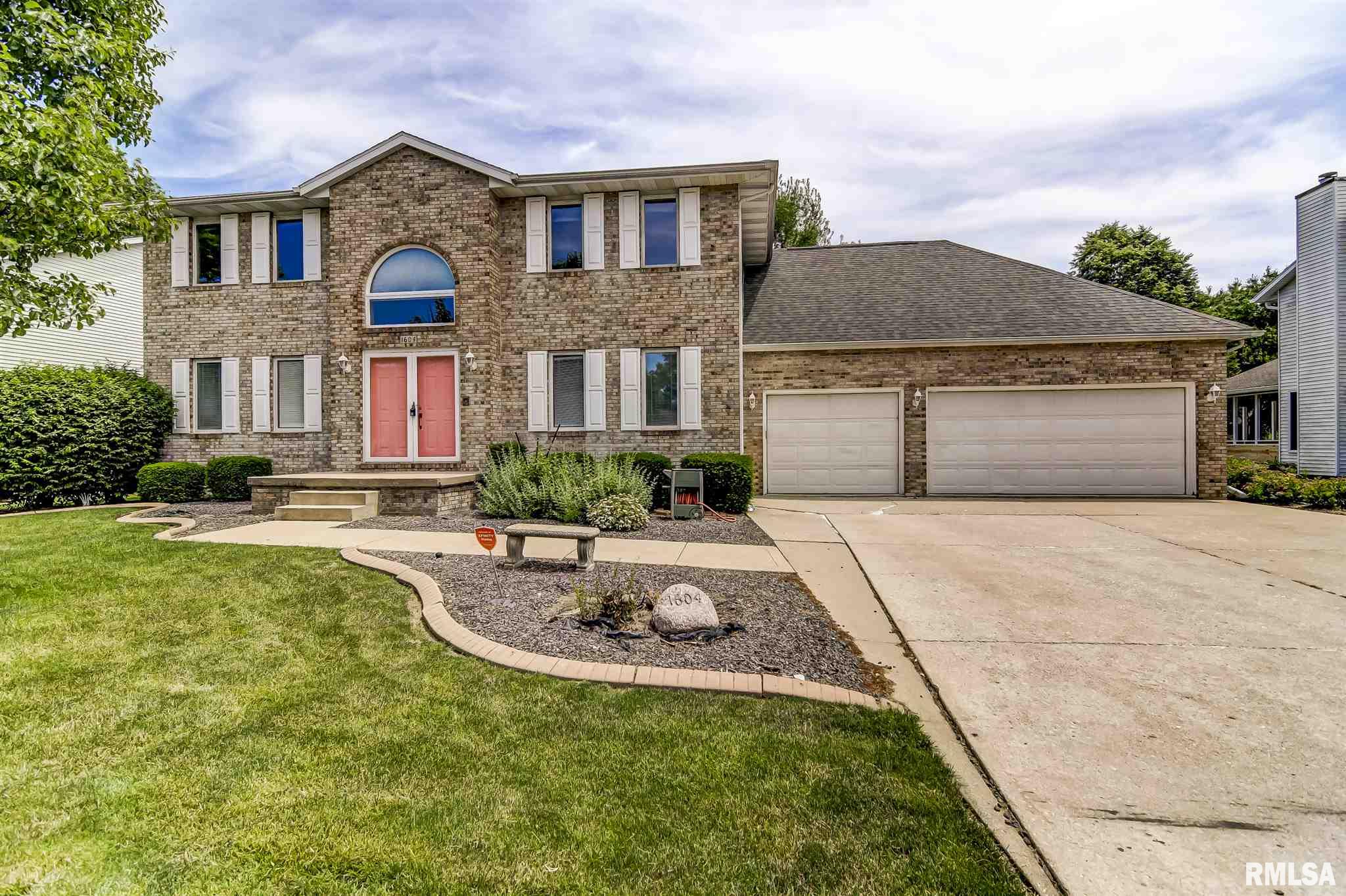 1604 Hunter Ridge Drive Springfield, IL 62704 - Photo 3 of 47 Gallery Image 3