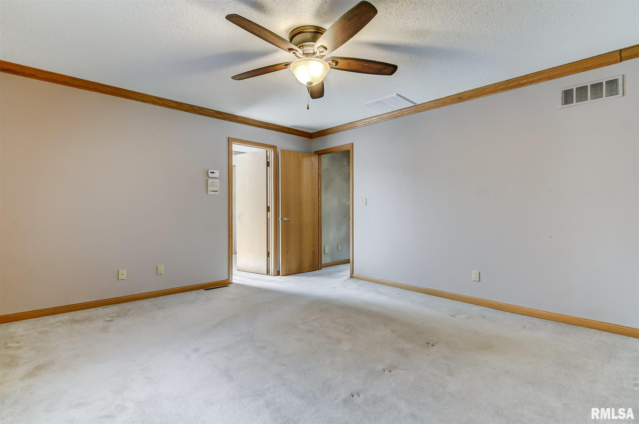 1604 Hunter Ridge Drive Springfield, IL 62704 - Photo 31 of 47 Gallery Image 31