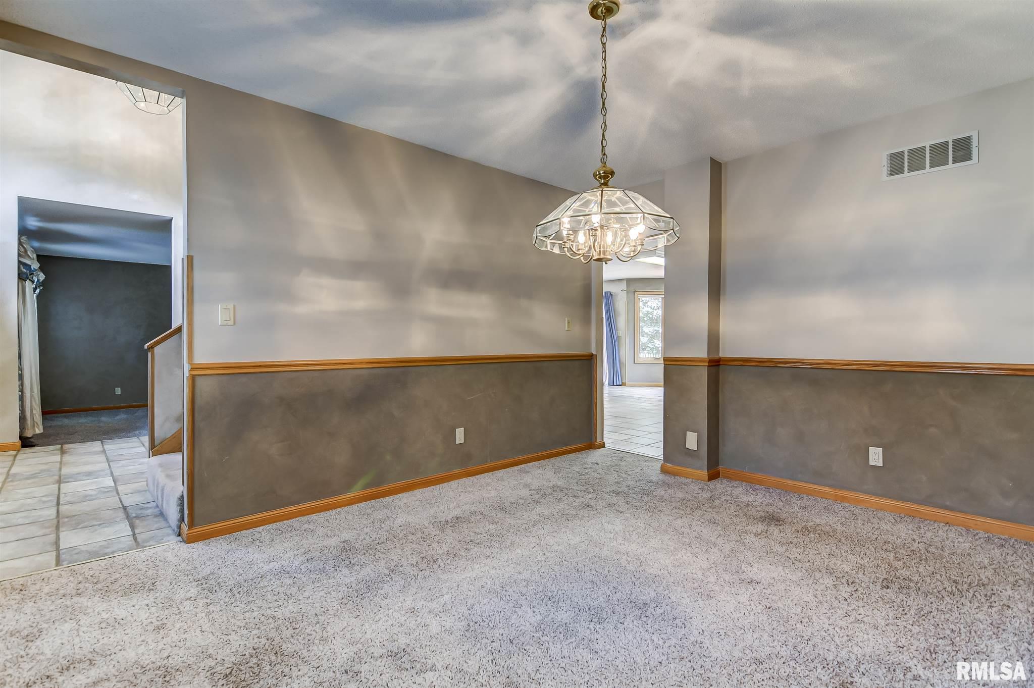 1604 Hunter Ridge Drive Springfield, IL 62704 - Photo 40 of 47 Gallery Image 40