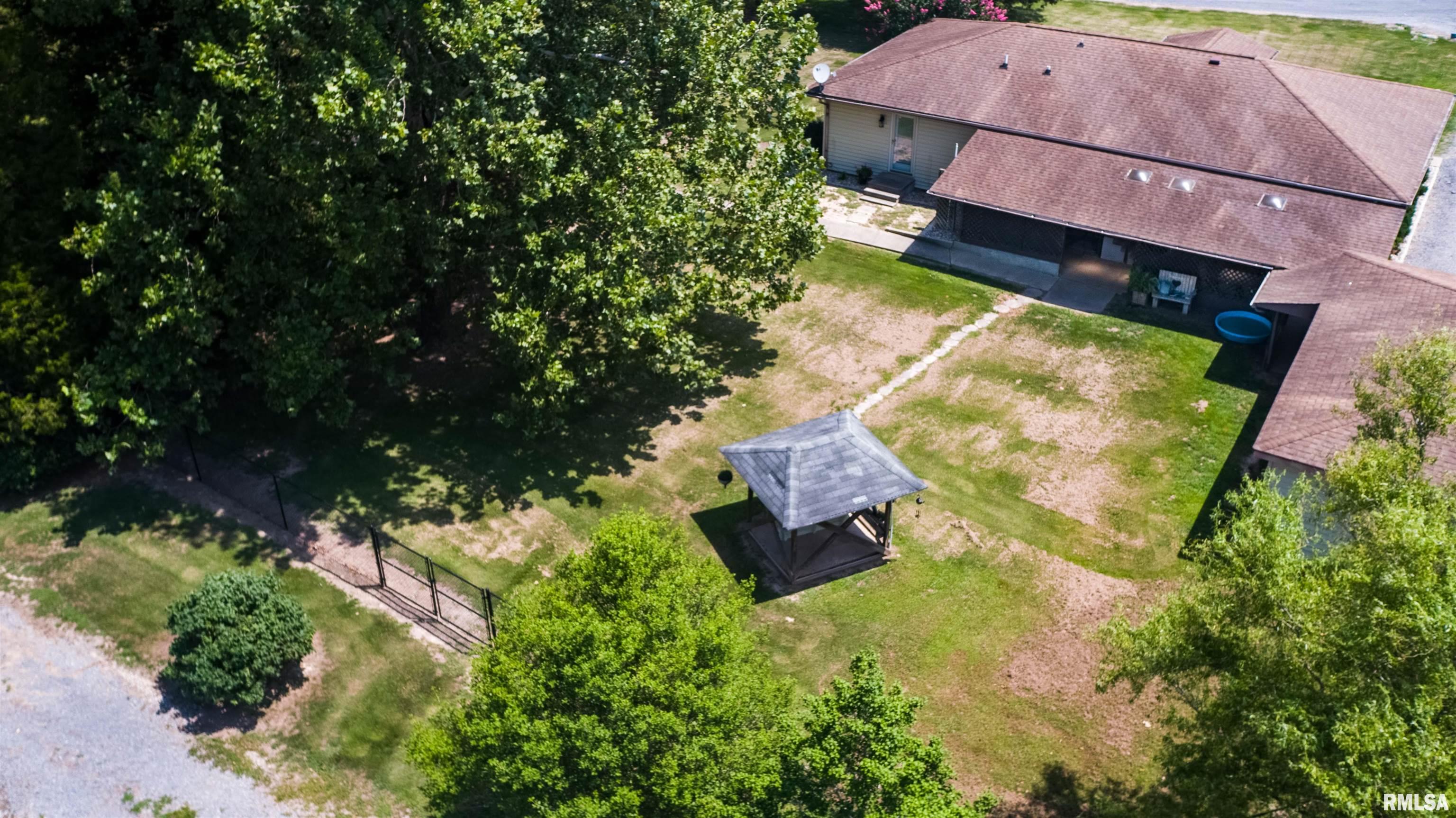 13317 Davidson Road Marion, IL 62959 - Photo 27 of 39
