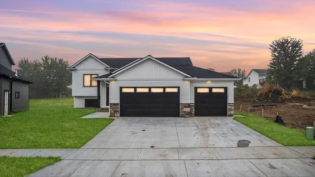 $549,900 | 6119 Cody Lane Northwest, Rochester, MN 55901