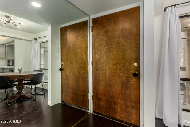 $289,990 | 5035 North 10th Place, Unit 204, Phoenix, AZ 85014