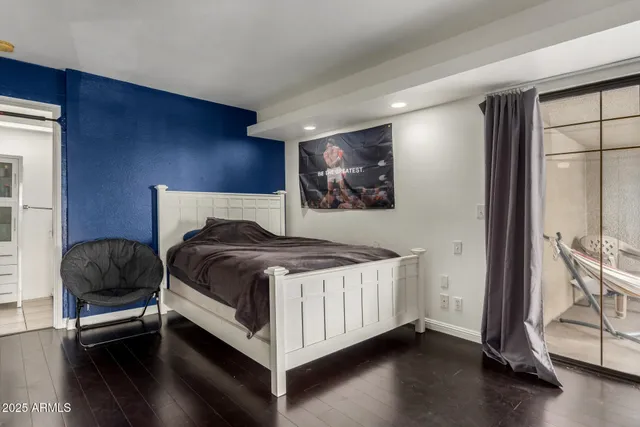 $289,990 | 5035 North 10th Place, Unit 204, Phoenix, AZ 85014