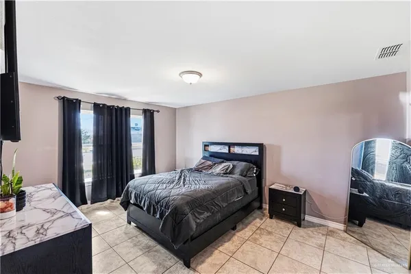 $268,000 | 321 Grand Canyon Street, Edinburg, TX 78541