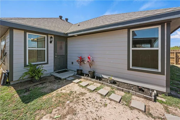 $268,000 | 321 Grand Canyon Street, Edinburg, TX 78541