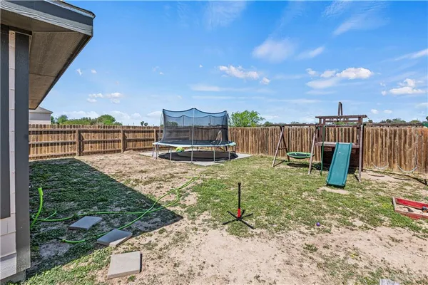 $268,000 | 321 Grand Canyon Street, Edinburg, TX 78541