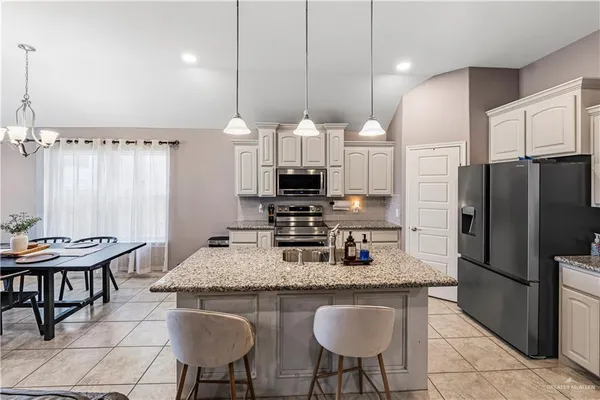 $268,000 | 321 Grand Canyon Street, Edinburg, TX 78541