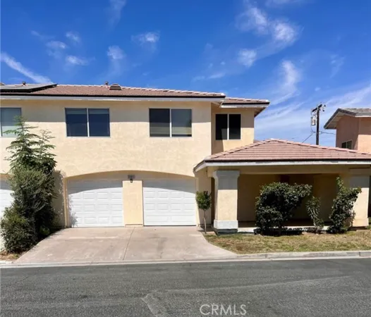 $2,450 | 33411 Campus Lane, Cathedral City, CA 92234