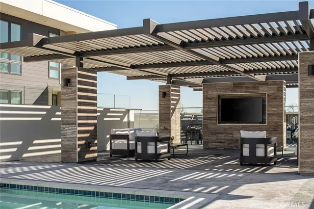 $966,000 | 380 Cordova Street, Unit 103, Pasadena, CA 91101