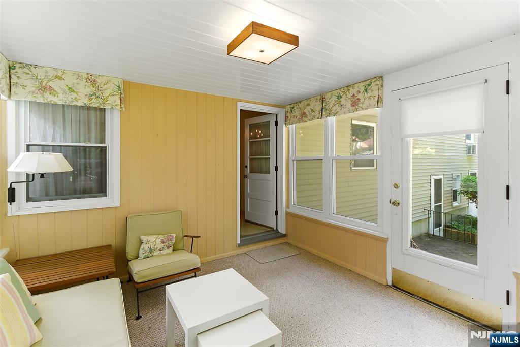 169 Hamilton Road Teaneck, NJ 07666 - Photo 12 of 27