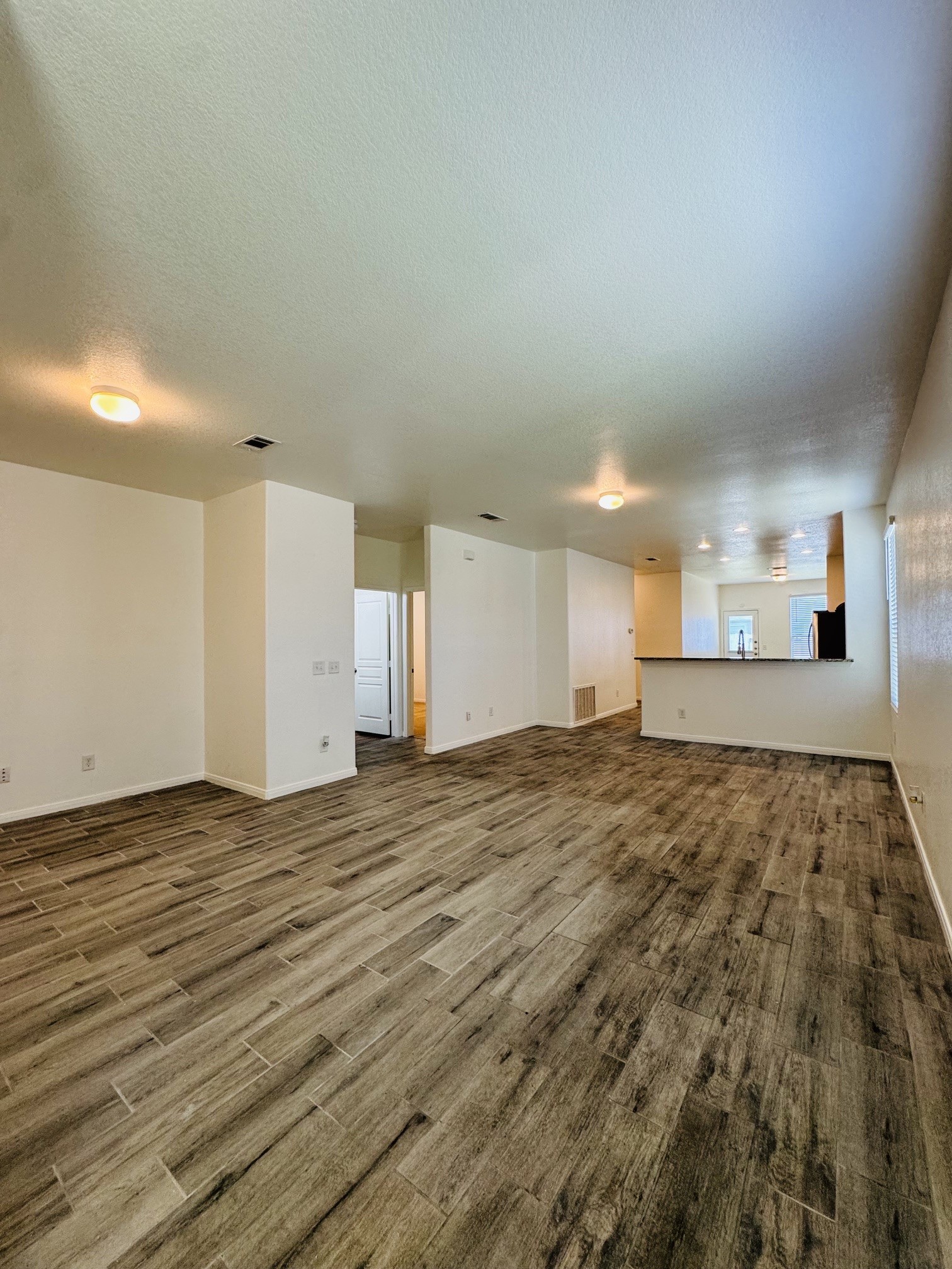 12318 Skyview Rise Court Houston, TX 77047 - Photo 5 of 27