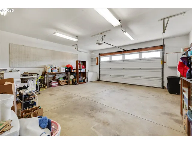 $595,000 | 836 Henderson Road, Hood River, OR 97031