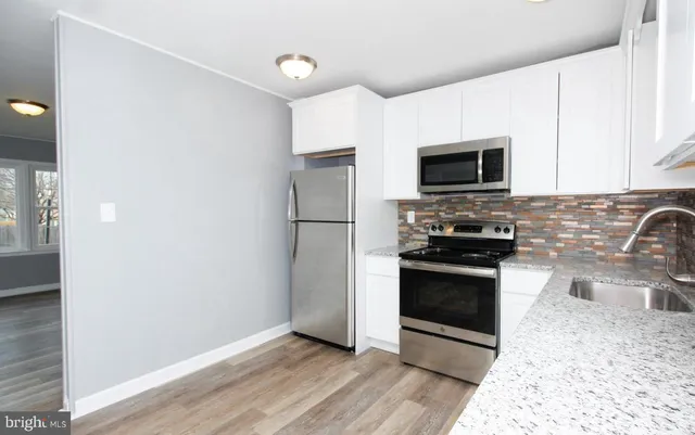 $379,000 | 21 Stafford Lane, Willingboro, NJ 08046