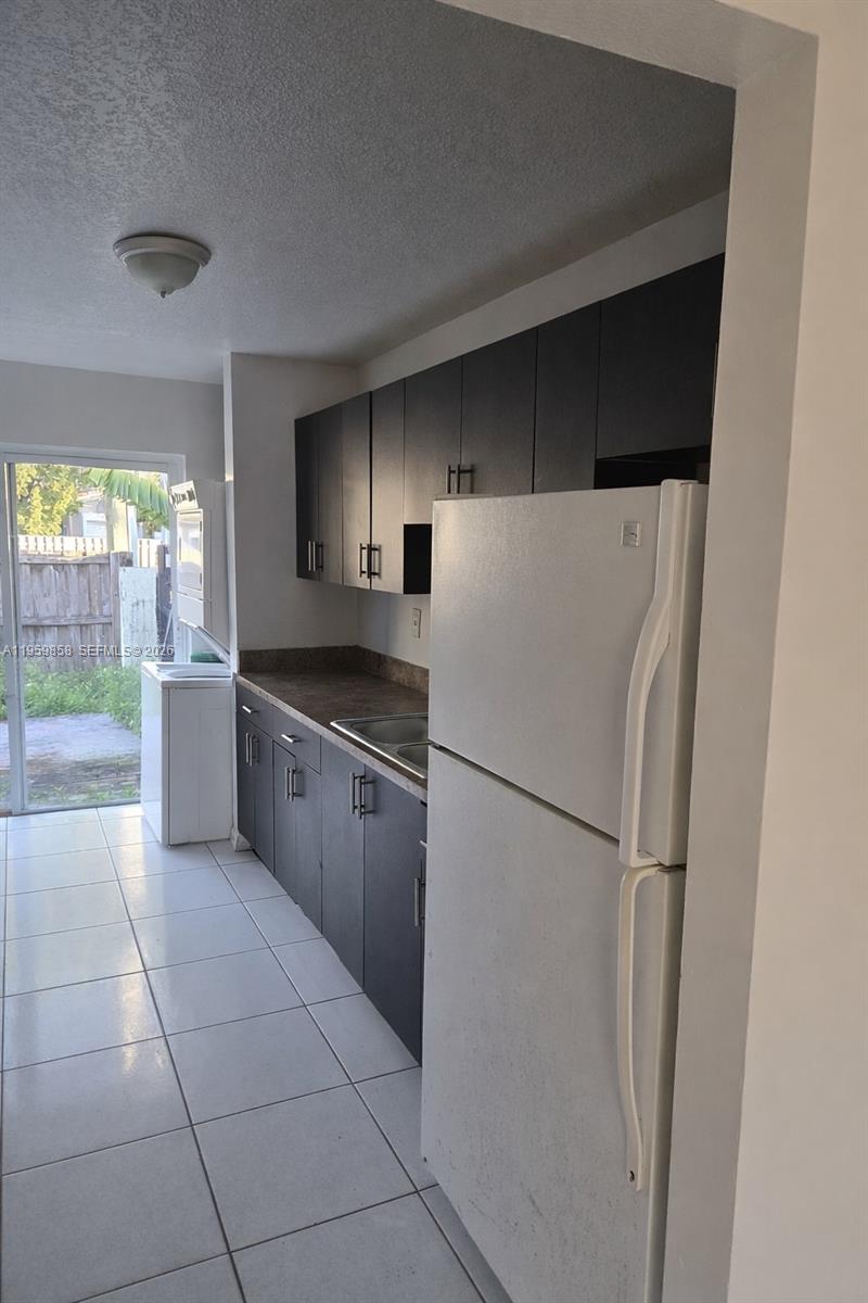 13993 Southwest 280th Terrace Homestead, FL 33033 - Photo 4 of 6