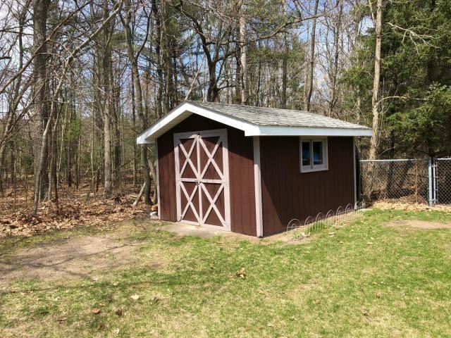 1988 Guthrie Road Manistee, MI 49660 - Photo 30 of 34 1860106-29.JPG