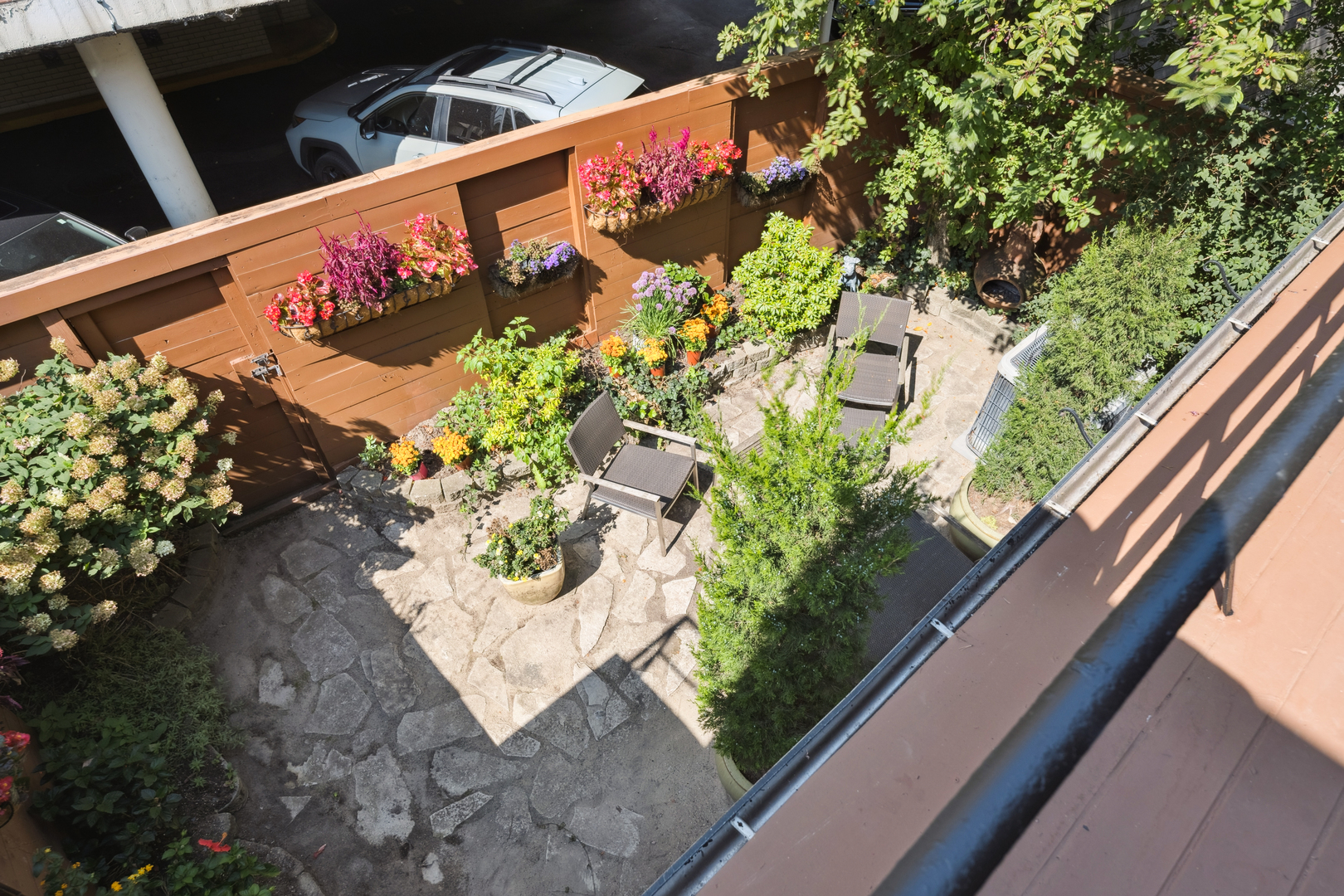 524 West Barry Avenue Chicago, IL 60657 - Photo 30 of 39