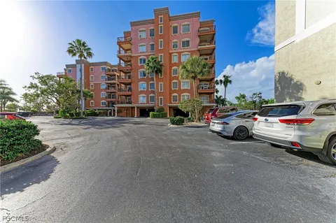 $899,900 | 14813 Laguna Drive, Unit 401, Fort Myers, FL 33908