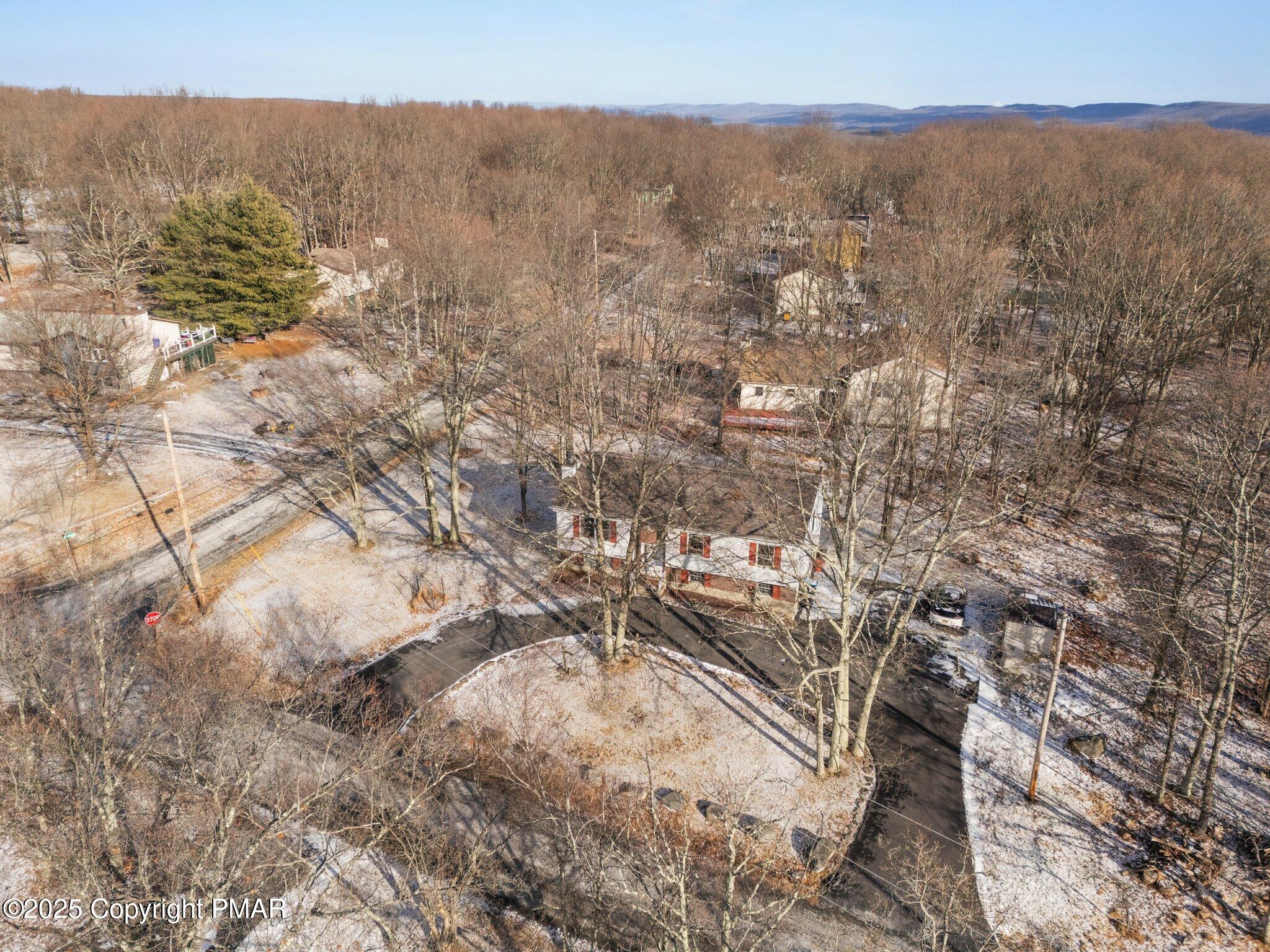 2123 Valleyview Drive Bushkill, PA 18324 - Photo 11 of 39 11-web-or-mls-Image-11