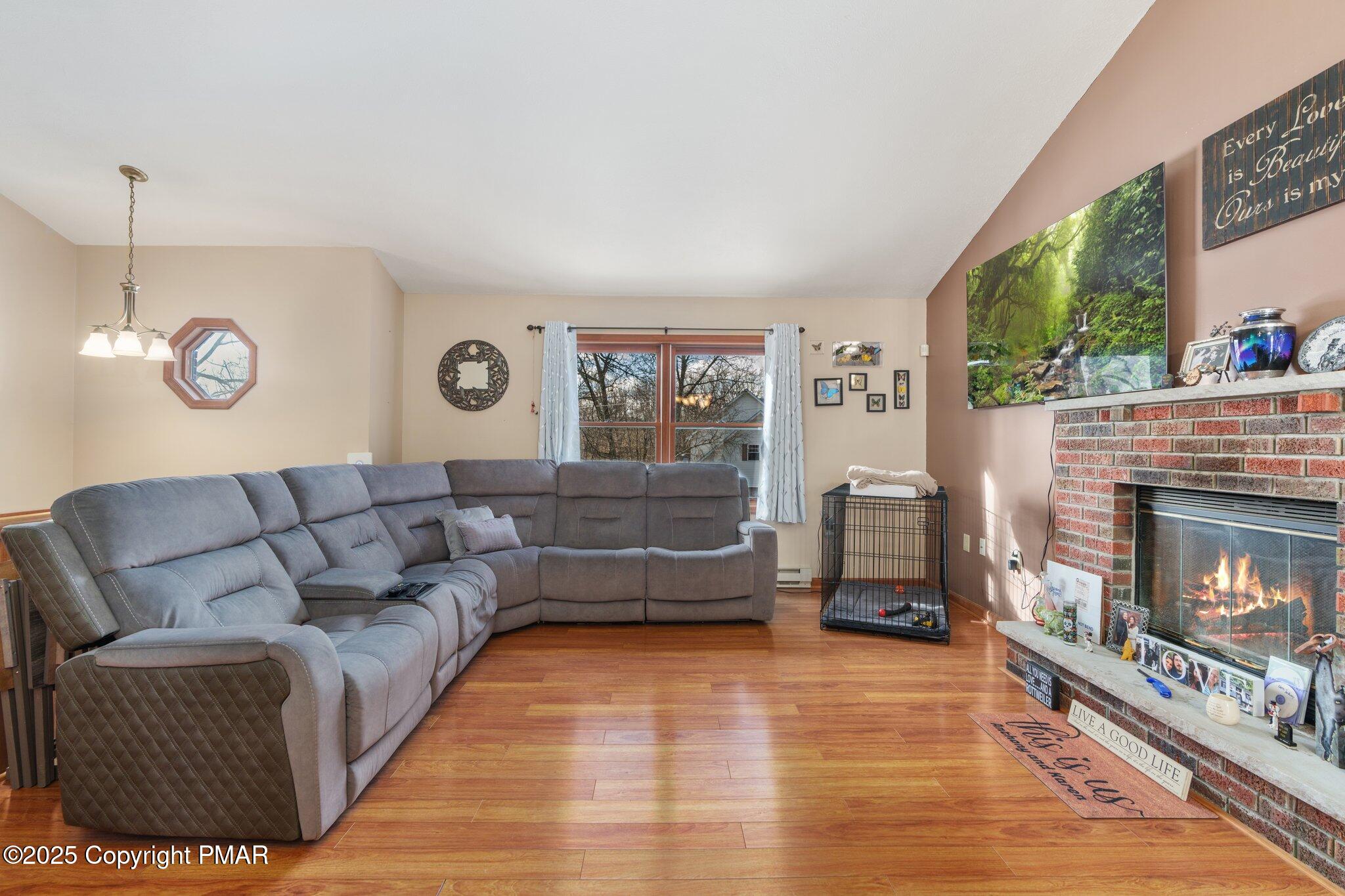 2123 Valleyview Drive Bushkill, PA 18324 - Photo 16 of 39 16-web-or-mls-Image-39