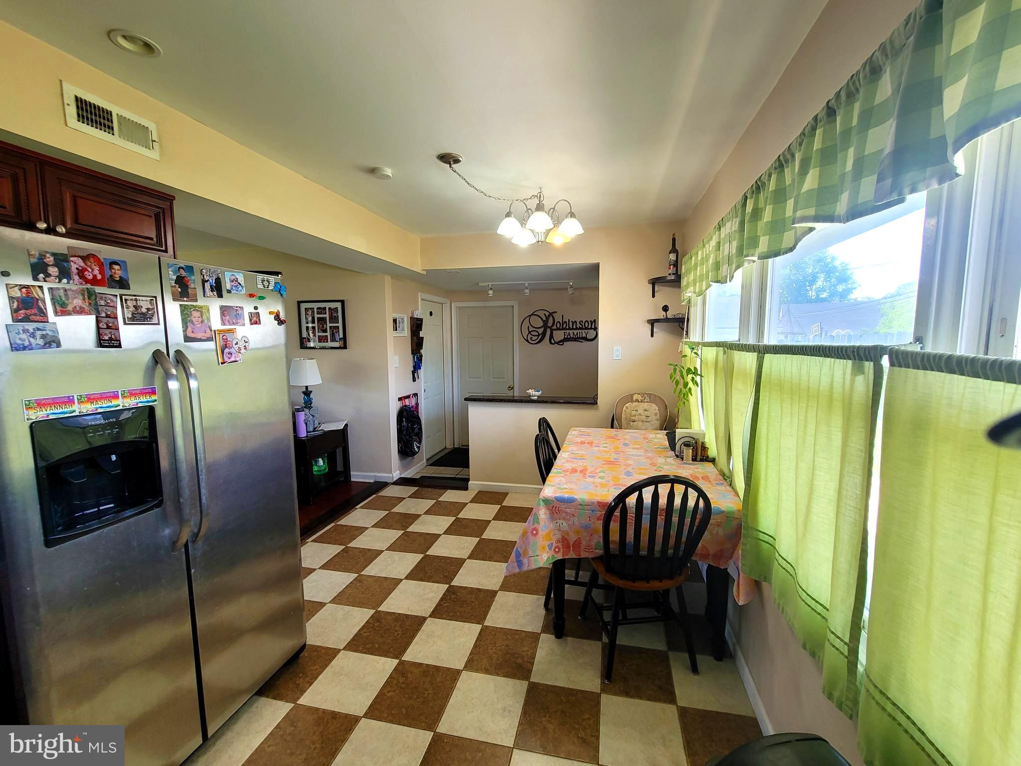 20 Mintleaf Road Levittown, PA 19056 - Photo 8 of 22